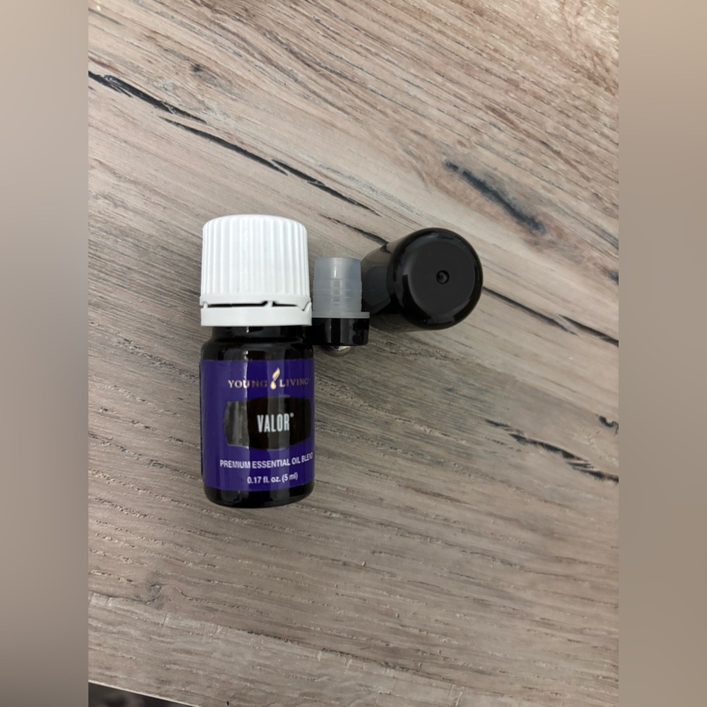 NEW Young Living Valor Essential Oil with Roller Top